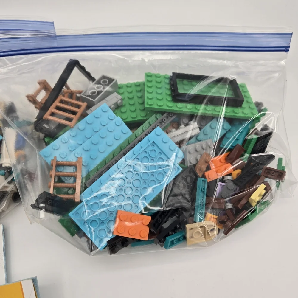 Lego Creator Mixed Lot With Minifigures